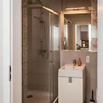 Apartment Krakowska 39 Deluxe With Balcony By Uniquerent