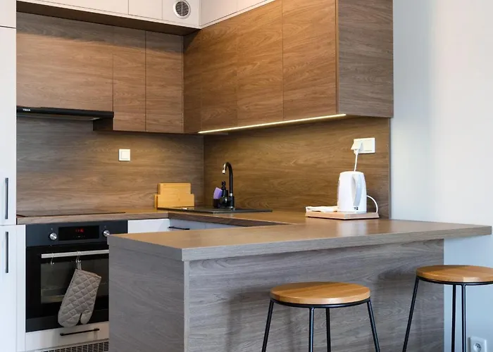 K39 Deluxe By Uniquerent